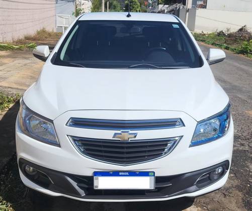 CHEVROLET ONIX 1.4 MPFI LTZ 8V FLEX 4P AUTOMÁTICO CHEVROLET ONIX 1.4 MPFI LTZ 8V FLEX 4P AUTOMÁTICO